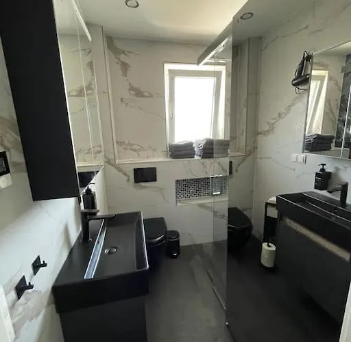 Apartamento Zentrale Mit Kueche&wlan Neustadt an der Weinstraße